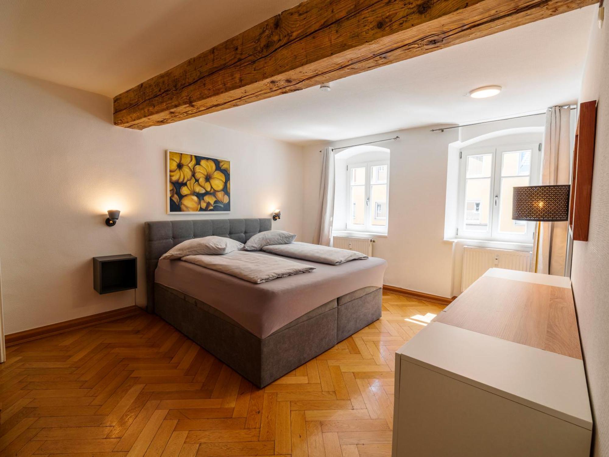 Regensburger Ferienwohnungen - Im Herzen Der Altstadt ภายนอก รูปภาพ